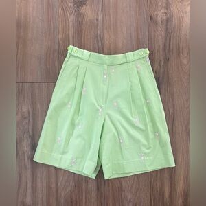 Lily Pulitzer Embroidered Women Golfer Bermuda Shorts Size 6